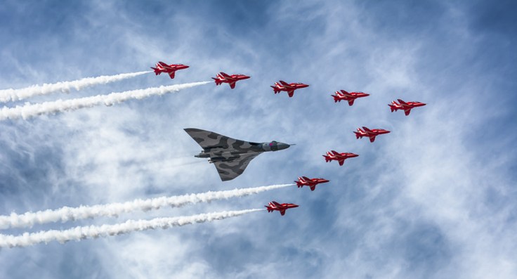 vulcan red arrows